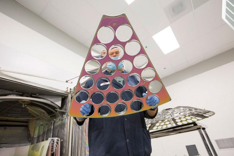 Each vacuum chamber can coat between 140 and 180 lenses at a time. Vogt, who has been with VSP for 28 years, says detail-oriented precision is essential to the job. “This job is different than a lot of other jobs in that there’s not a lot of people doing it,” he says. “There’s only a couple of us in Sacramento who know how.” Each vacuum chamber can coat between 140 and 180 lenses at a time. Vogt, who has been with VSP for 28 years, says detail-oriented precision is essential to the job. “This job is different than a lot of other jobs in that there’s not a lot of people doing it,” he says. “There’s only a couple of us in Sacramento who know how.”