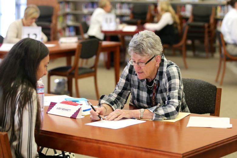 Interviewer Judy Bennett provides feedback on a student’s cover letter and resume.