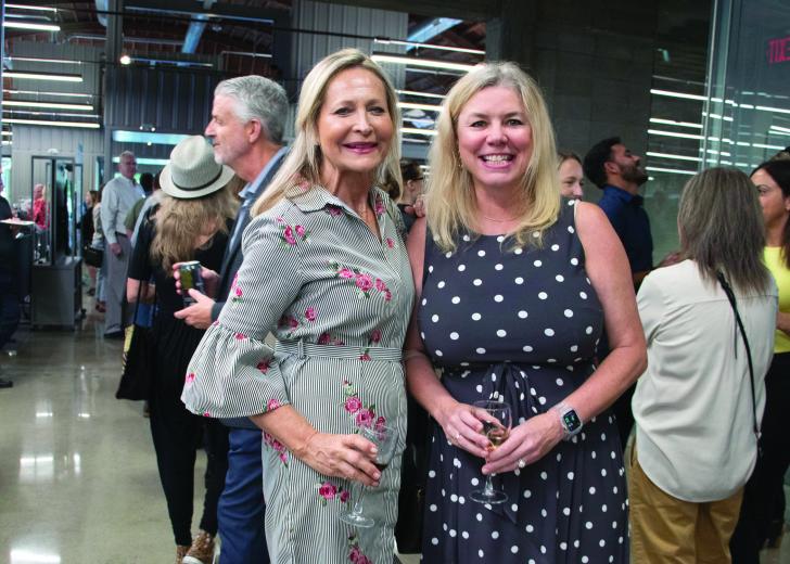 Lorretta Laslo, business
development manager, Gilbane, and JoAnn Moffett, principal
and business manager, Cunningham Engineering Corporation