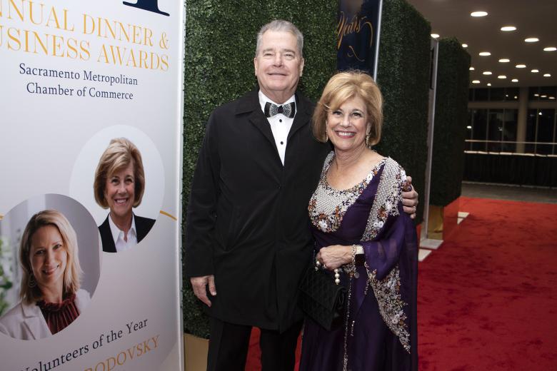 James Beckwith, Sacramentan of the Year awardee and president and CEO, Five Star Bank, and Nancy Brodovsky, Volunteer of the Year awardee and principal, SacConnects