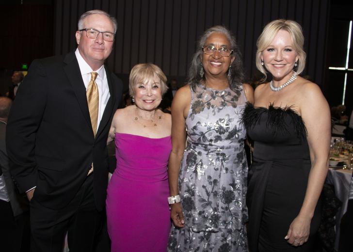 Jeff Paylor, regional sales manager (retired),
Hoya Vision Care; Jane Einhorn, owner, JE Communications; Cassandra Jennings, president and CEO, St. HOPE; Faye Nabhani, EVP/chief credit officer, SAFE Credit Union